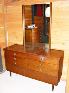 Wood Dresser