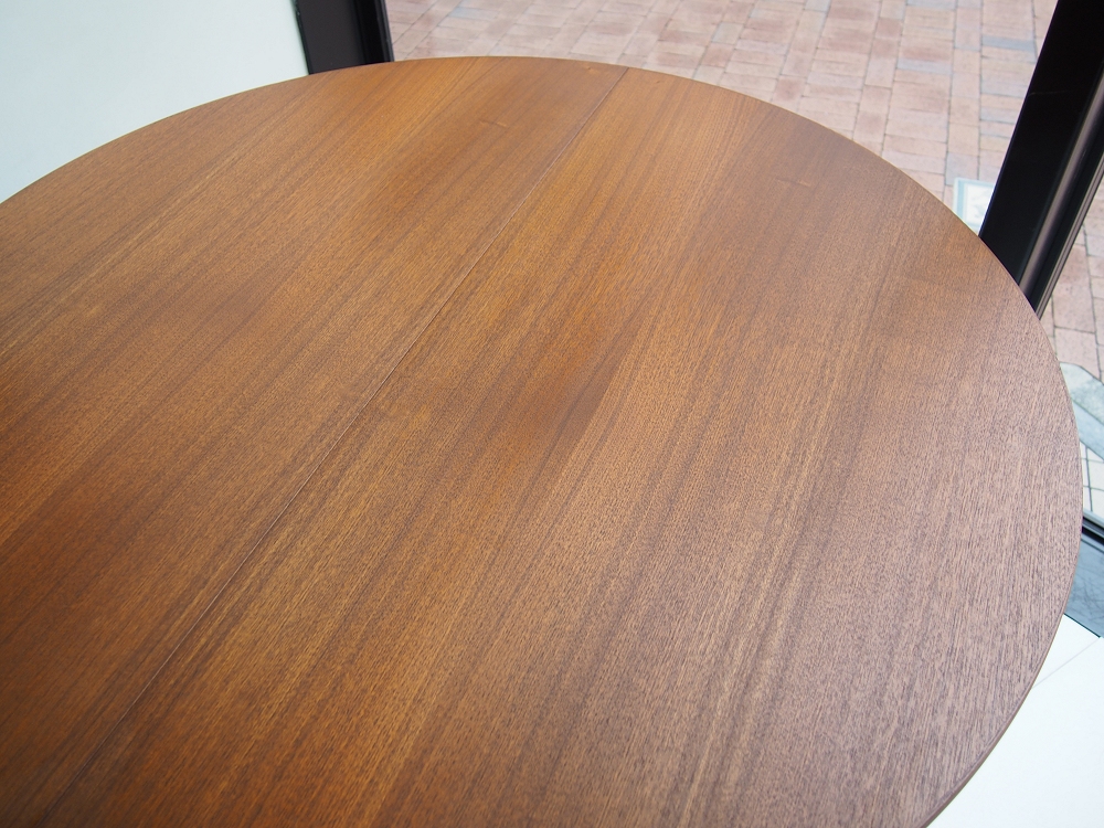 kƋ@Teak dining table