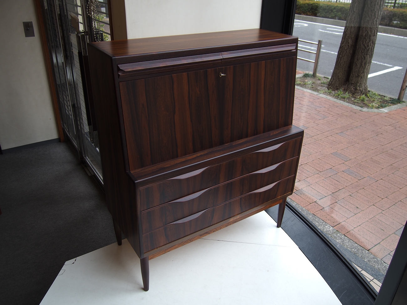 北欧ビンテージ家具 rosewood 2IMG_4610_1024x.jpg?v=1673519704