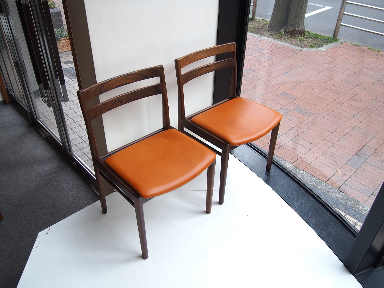 Chair « 過去販売商品 « ローズウッド材(Rosewood) « ソファ・チェア « VINTAGE « ビンテージ北欧家具・修理