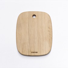 カリモク60サマーフェア用のプレゼント ミニカッティングボード