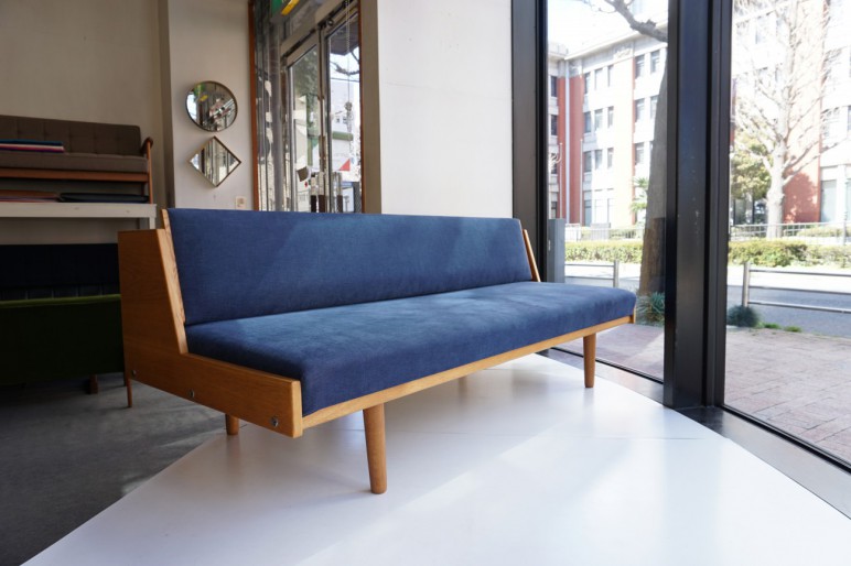 Hans J.Wegner GE-258（GE-6） Daybed sofa Oak GETAMA / ハンス・ウェグナーデザイン ゲタマ社製 ビンテージのデイベット オーク材　スペシャルプライス