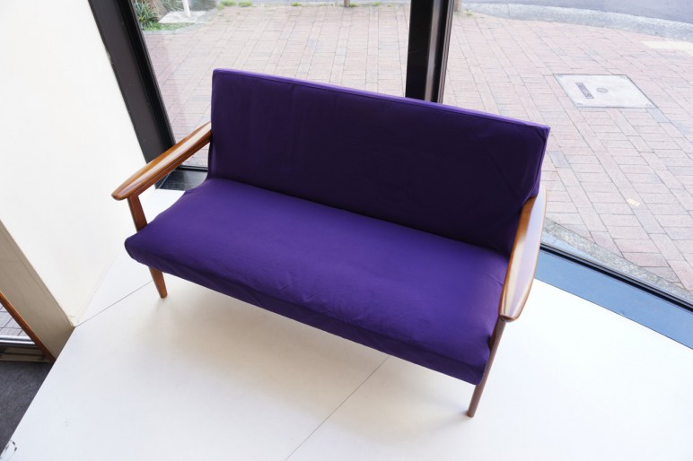21年3月再入荷 カリモク60 Kチェア2シーター用 カバー なすび 新色 カリモク60 Deco Boco限定商品 カリモク60 カリモク60の正規販売店 Deco Boco 21年3月再入荷 カリモク60 Kチェア2シーター用 カバー なすび 新色 カリモク60 Deco Boco限定商品 カリモク60 カリモク60の正規販売店 Deco Boco