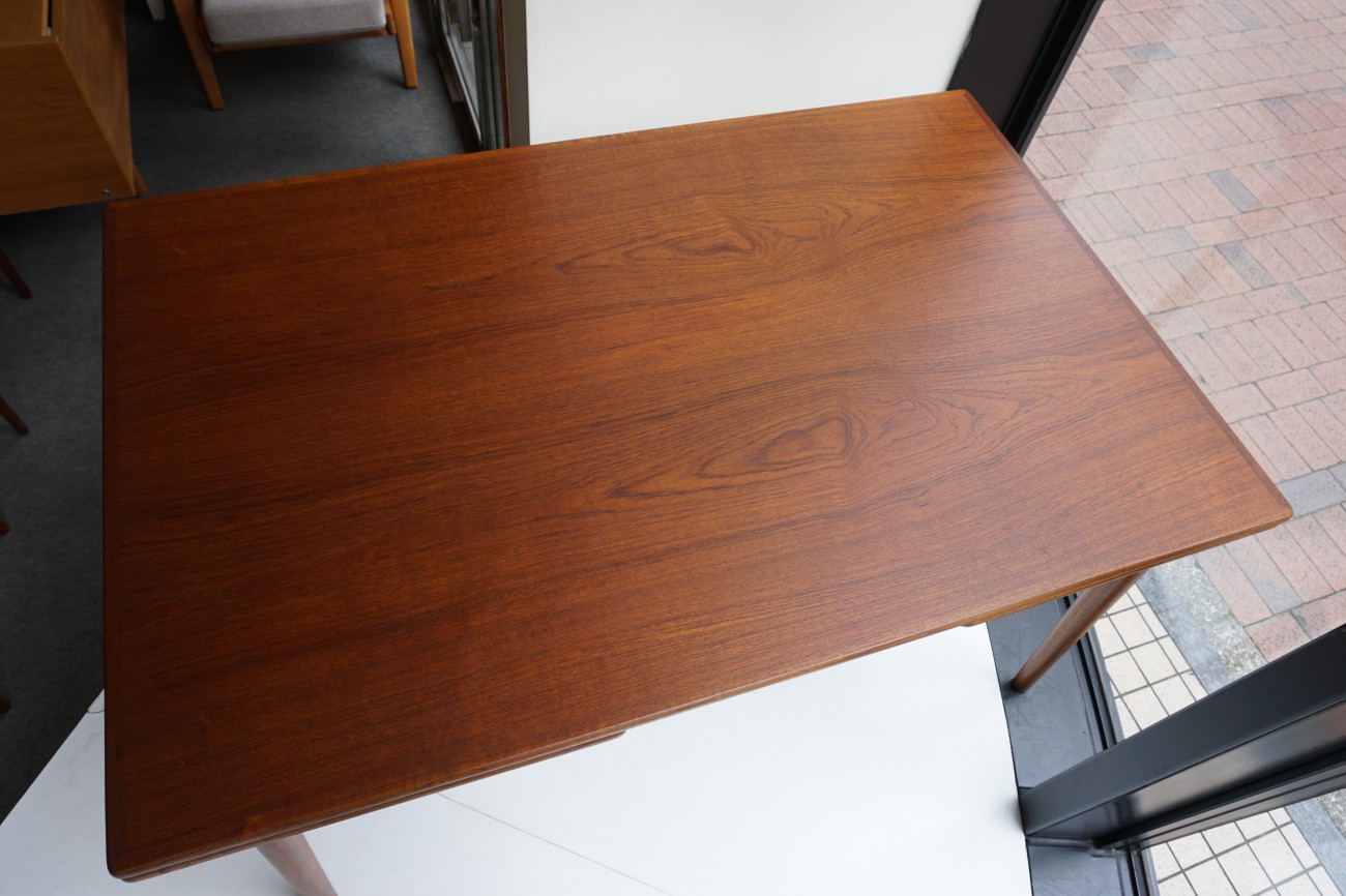 Teak extension dining table / 伸長式　チーク　ダイニングテーブル