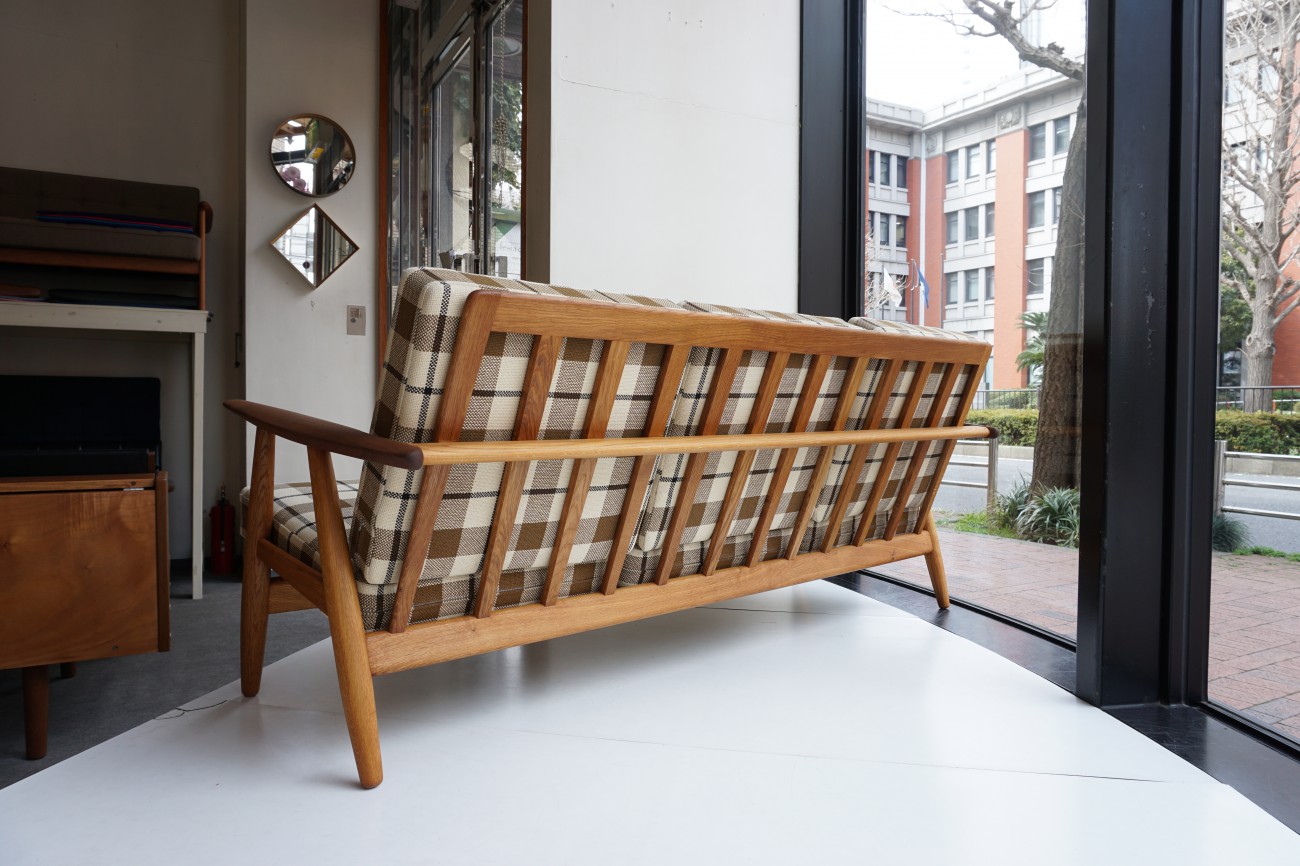 Hans J.Wegner GE240-3 sofa teak×Oak GETAMA(ハンス・ウェグナーデザイン ゲタマ社製 ビンテージ チーク×オーク材)
