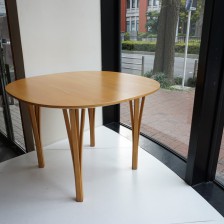 Fritz Hansen（フリッツハンセン） スーパー円テーブル（Bテーブル）ウッドレッグ（木製脚）天板の再仕上げ・修理のご依頼　/　Bruno Mathsson（ブルーノ・マットソン）、Piet Hein（ピート・ハイン）