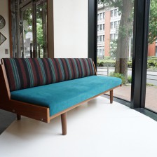 Hans J.Wegner GE-258（GE-6） Daybed sofa Teak GETAMA　/ ハンス・ウェグナー デイベッド ソファ チーク丸脚　ゲタマ ビンテージ北欧家具