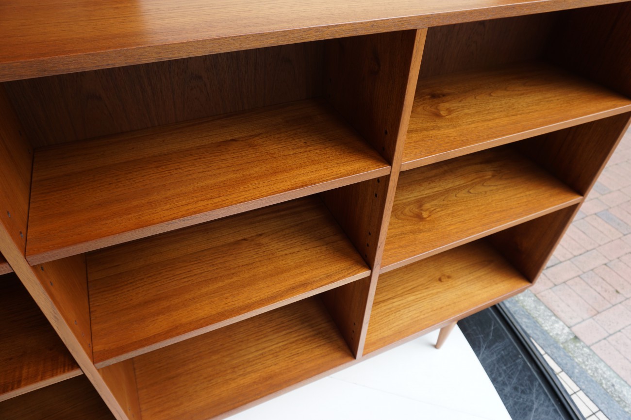 Teak Book Shelf ビンテージ チーク ブックシェルフ 過去販売商品 キャビネット シェルフ Vintage カリモク60の正規販売店 Deco Boco