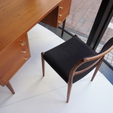 Teak Desk / チーク ビンテージ北欧家具 デスク