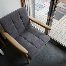 カリモク60 Kチェア1シーター べスバグレー×ピュアオーク