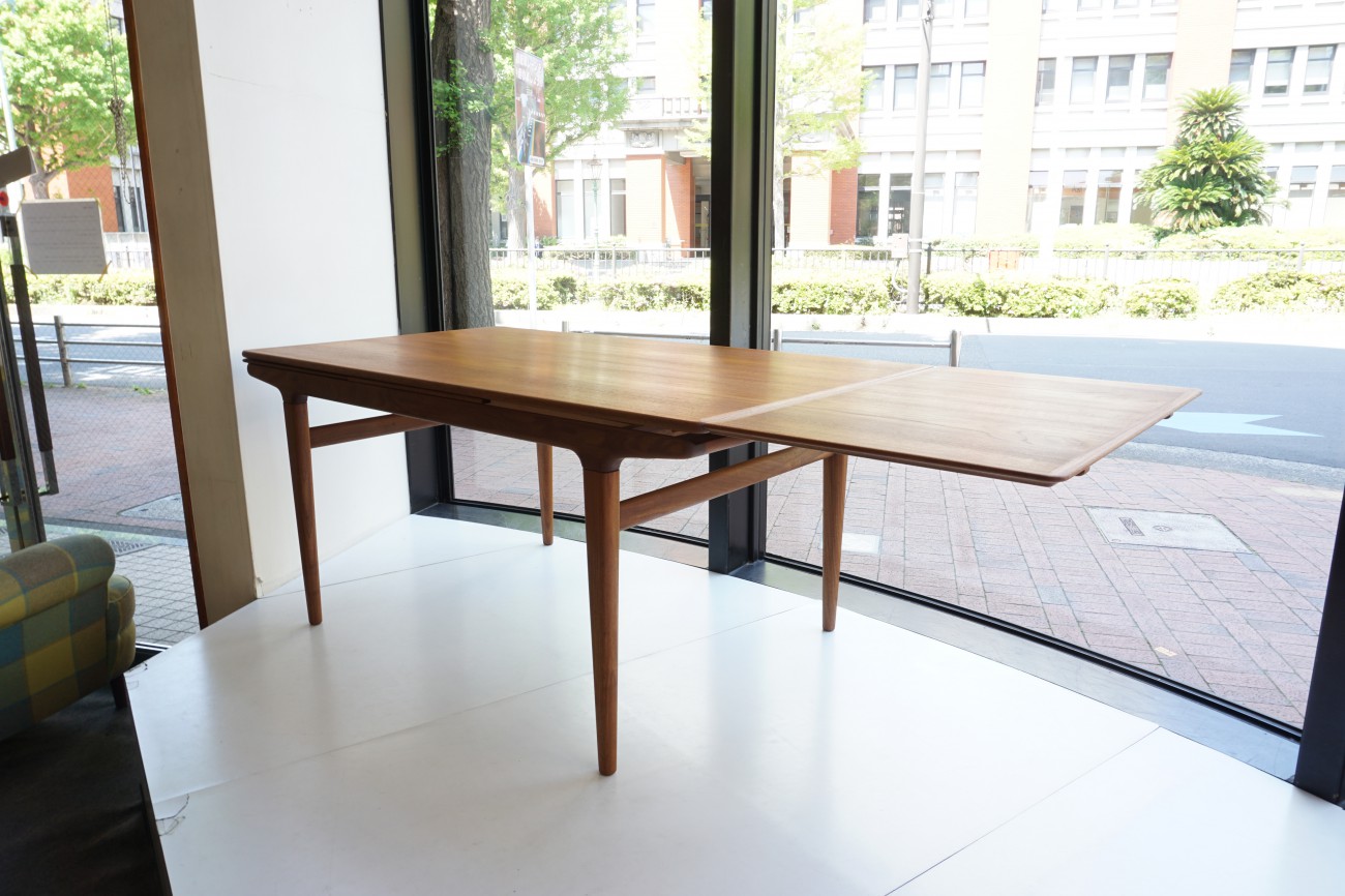 Johannes Andersen Uldum Mobelfabrik Dining table chair set ヨハネスアンダーセン エクステンションダイニングテーブル ダイニングチェアセット