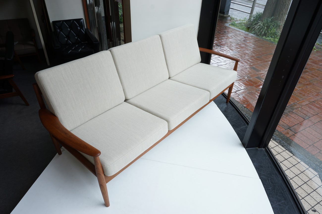 Grete Jalk sofa Model.118 Teak CADO（France & son） kvadrat / グレーテ・ヤルク ソファ チーク クヴァドラ