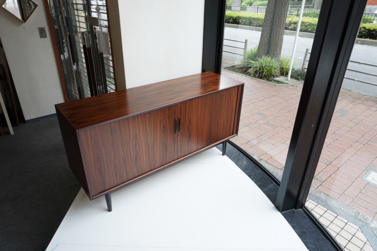 Arne Vodder Sibast Furniture Sideboard model75 Rosewood 150cm / アルネヴォッダー シバスト社 ローズウッド サイドボード ビンテージ北欧家具