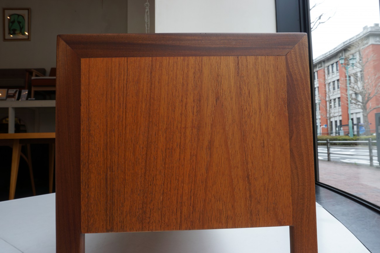 Teak cabinet Low board / チーク キャビネット ローボード ビンテージ北欧家具