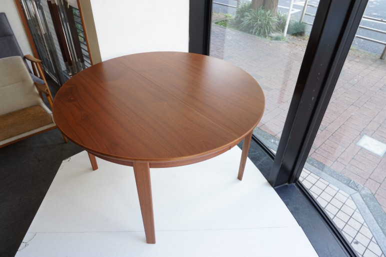 Teak round dining table / チーク ラウンド エクステンション ダイニングテーブル