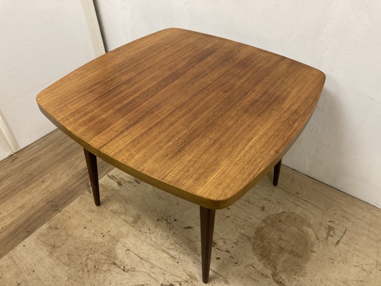 Rosewood Square Dining table treman / ローズウッド スクエア エクステンション ダイニングテーブル / stock2108-60(メンテナンス前)ビンテージ北欧家具