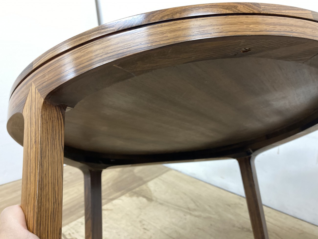 Rosewood round  coffee table  / ローズウッド ラウンド コーヒーテーブル / stock2108-12（メンテナンス前）ビンテージ北欧家具