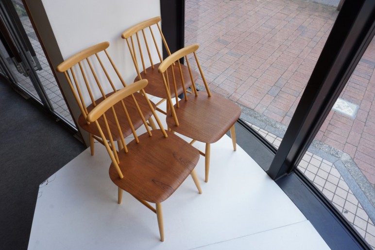 Fanett chair Ilmari Tapiovaara Teak×Beech　/　ファネットチェア　イルマリ・タピオヴァーラ　チーク×ビーチ（ナチュラル）