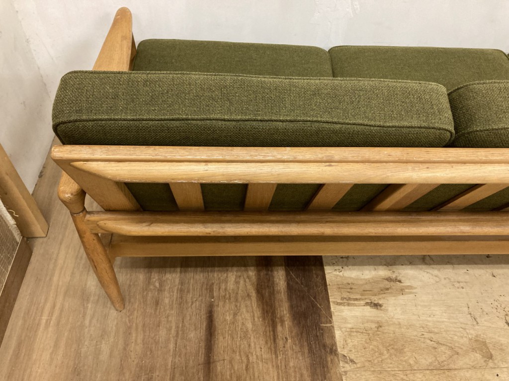 エリック・ワーツ（Erik Wortz）Kolding sofa / Oak（オーク）