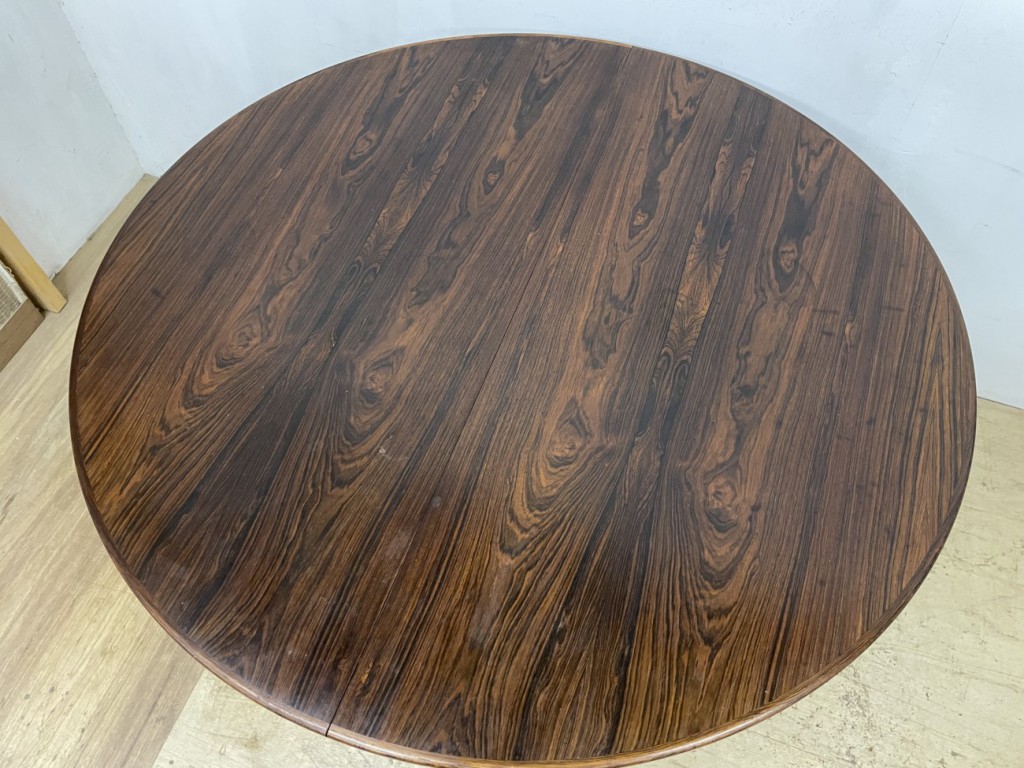 ラウンドダイニングテーブル（Round Dining Table）/ ローズウッド（Rosewood）