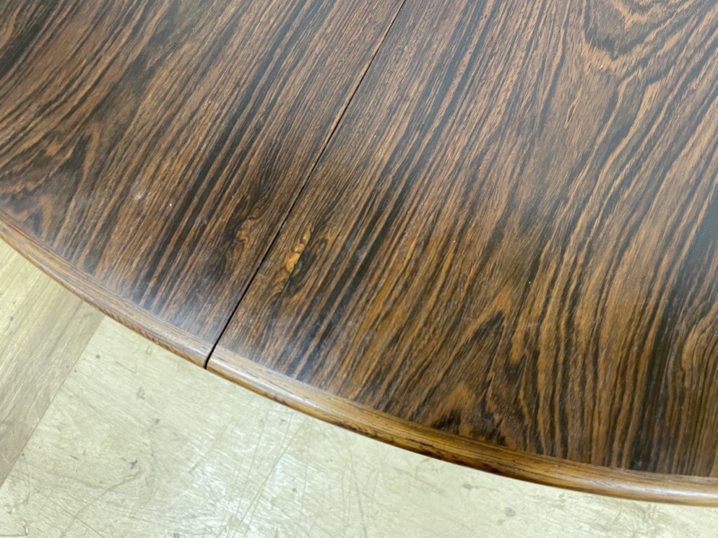 ラウンドダイニングテーブル（Round Dining Table）/ ローズウッド（Rosewood）