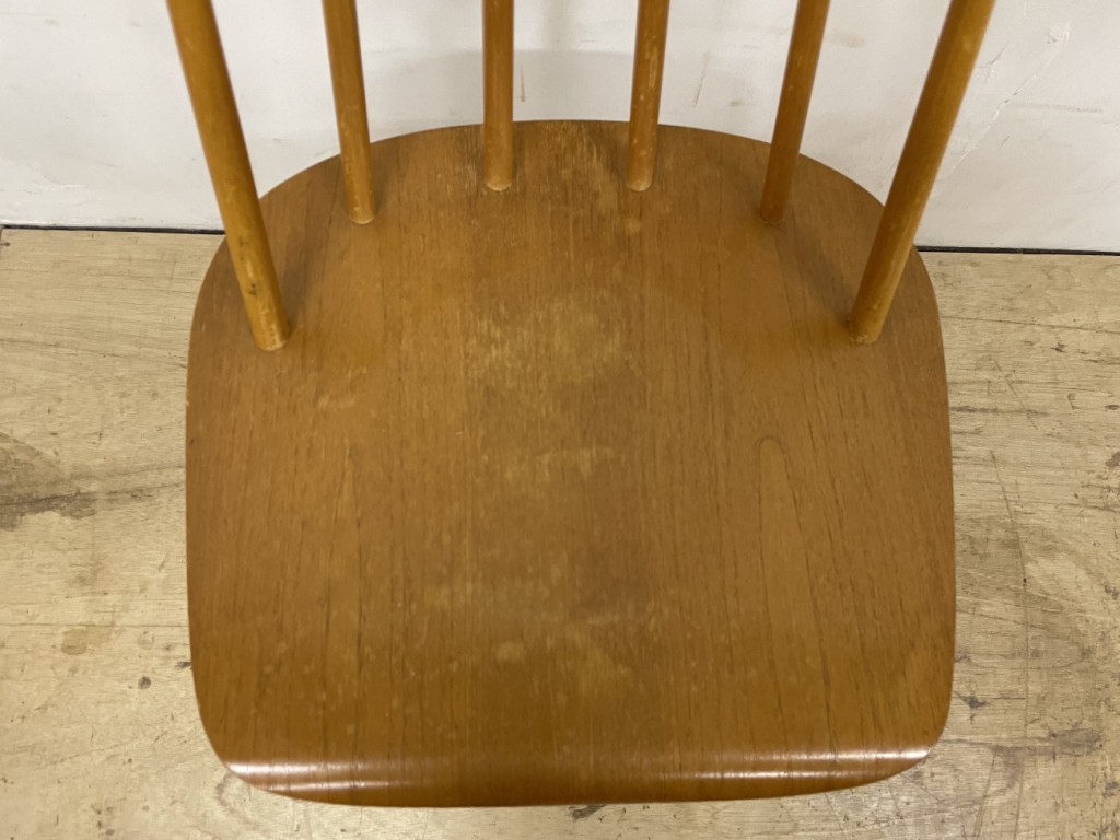 ファネットチェア（Fanett chair）/ イルマリ・タピオヴァーラ（Ilmari Tapiovaara）/ チークx ビーチ（Teak x Beech）