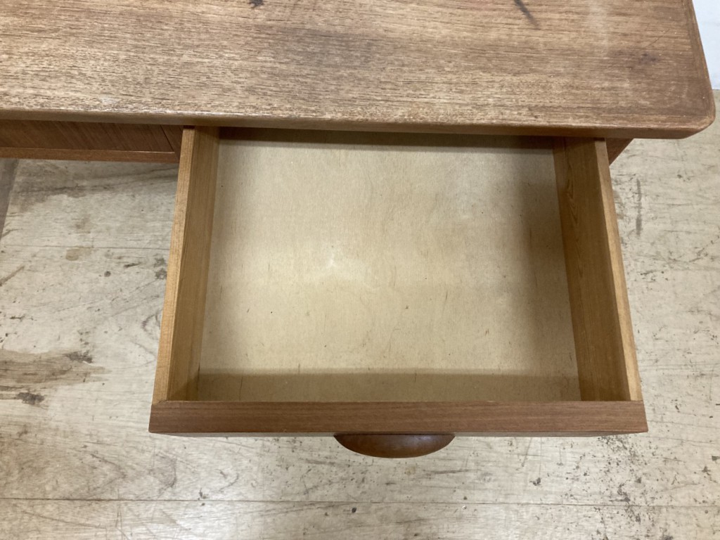 デスク（Desk）/ チーク（Teak）