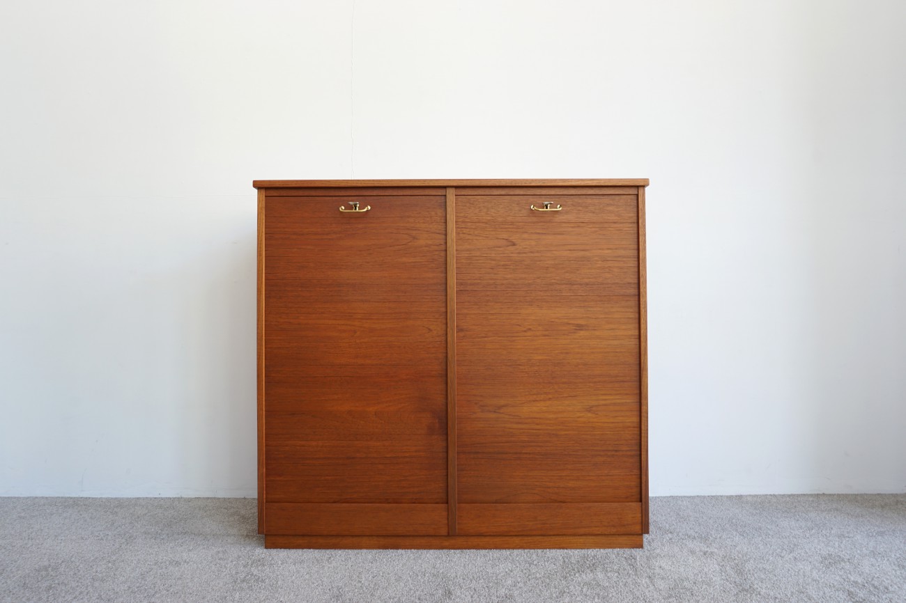 Teak roll front cabinet / チーク 蛇腹キャビネット 書類ケース
