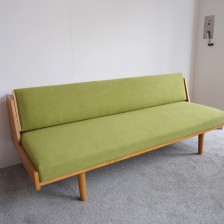 ハンス・J・ウェグナー(Hans J Wegner) « デザイナーズアイテム