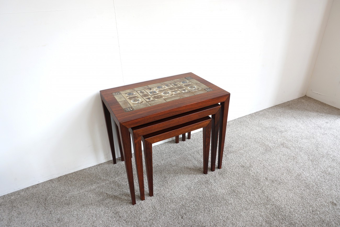 Rosewood nest table Haslev Severin Hansen Jr. Nils Thorsson Royal Copenhagen BACA / ローズウッド ネストテーブル ハスレヴ セヴェリンハンセン ニールストーソン ロイヤルコペンハーゲン バッカ