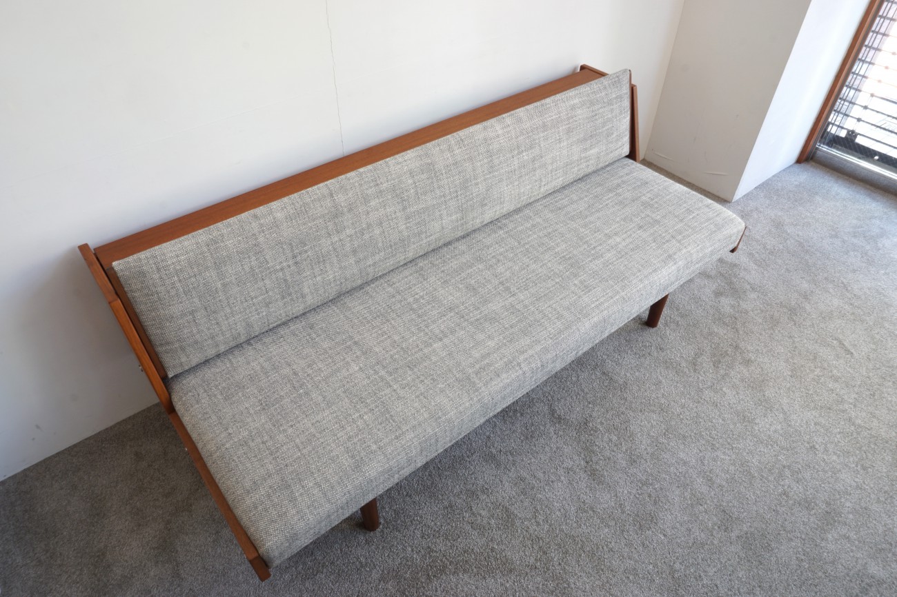 Hans J.Wegner GE258(GE6) Daybed sofa Teak GETAMA / ハンスウェグナー デイベッド ソファ チーク丸脚 ゲタマ