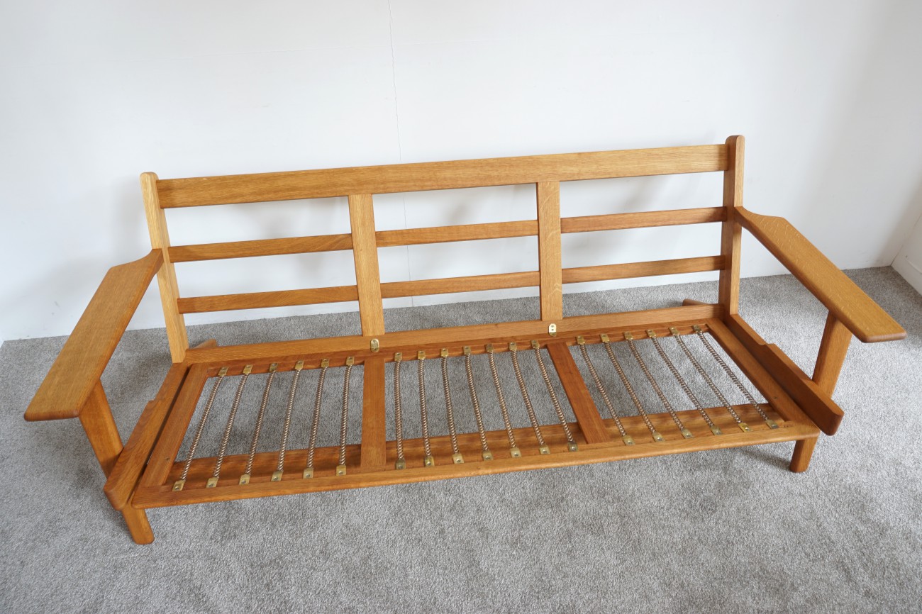 Hans J.Wegner GE290-3 sofa Oak GETAMA / ハンス・ウェグナー ゲタマ社製 ビンテージ ソファ オーク材 ご希望の生地に張替可能